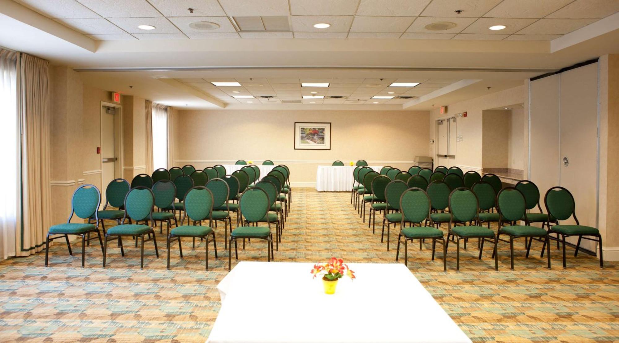 Hilton Garden Inn Secaucus/Meadowlands Exterior foto